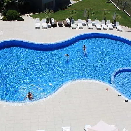 شقة فندقية Gardenia Vacation Settlement 3*