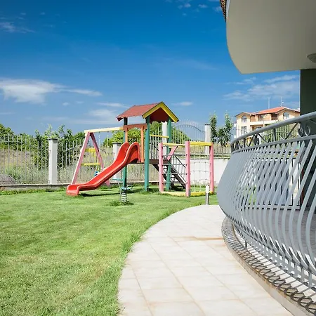 Gardenia Vacation Settlement 3* سوزوبول